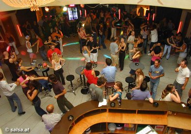 click to enlarge - Salsa in der Kom�die, Basel