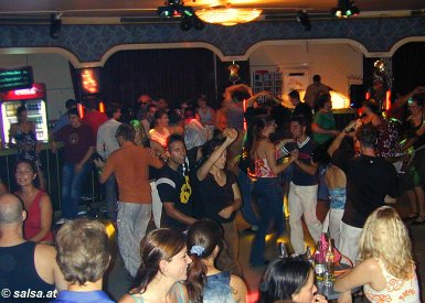 click to enlarge - Salsa in der Kom�die, Basel
